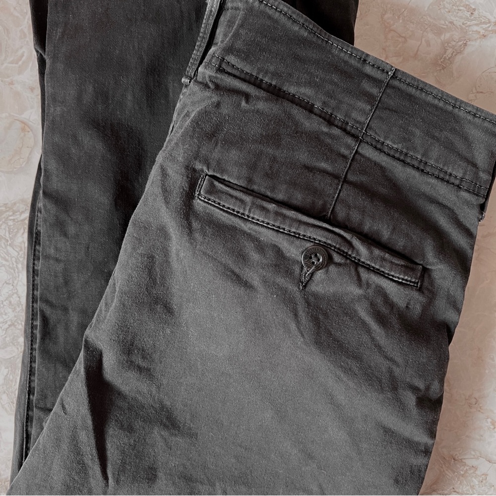 32 x 36 American Eagle Extreme Flex Washed Fade Gray Original Straight GUC - Picture 4 of 9